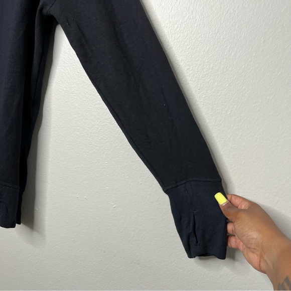Athleta Women Sweatshirt Large Black Luxe Coastal Lounge Thumbholes Workout - Picture 10 of 11